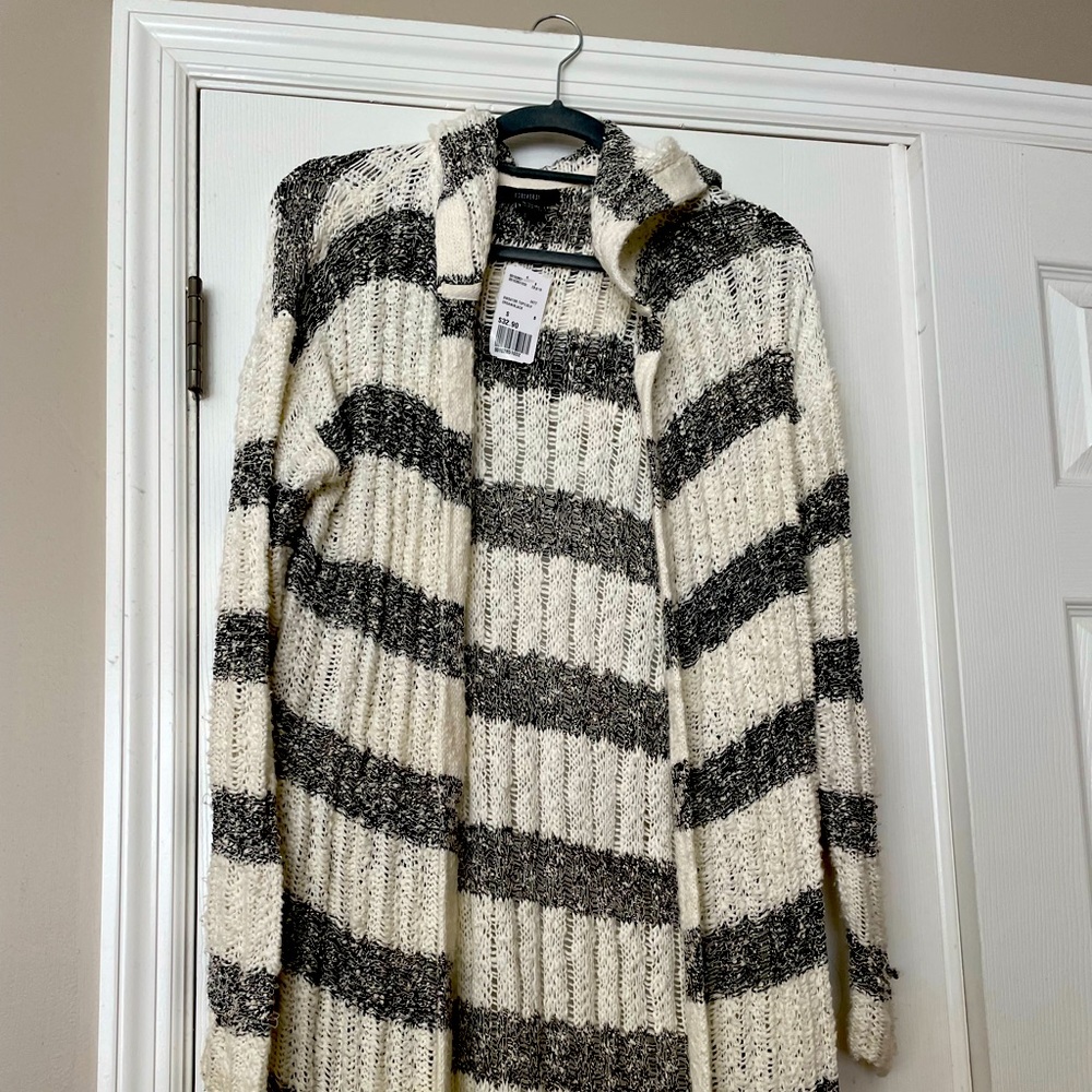 NWT Loose weave, hooded cardigan duster.
